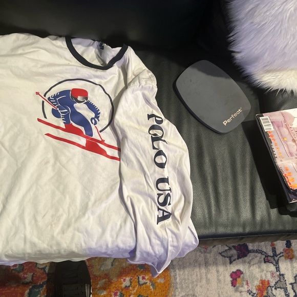 Polo - Picture 2 of 4